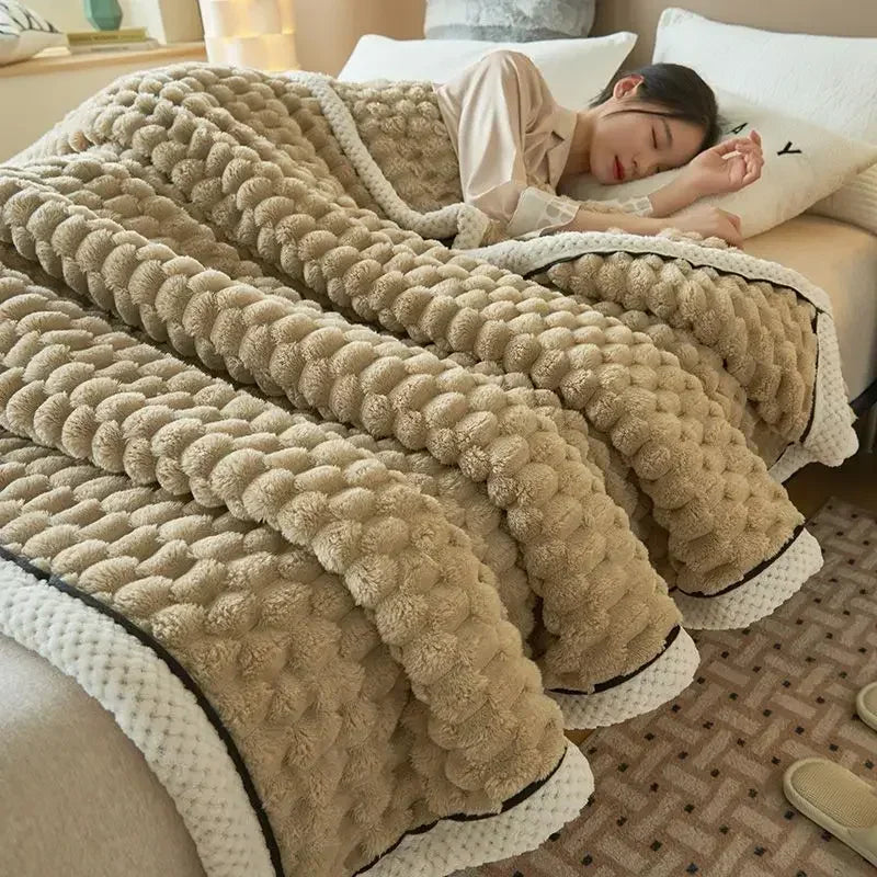 MiniCelia™ Velvety Thermal Blanket