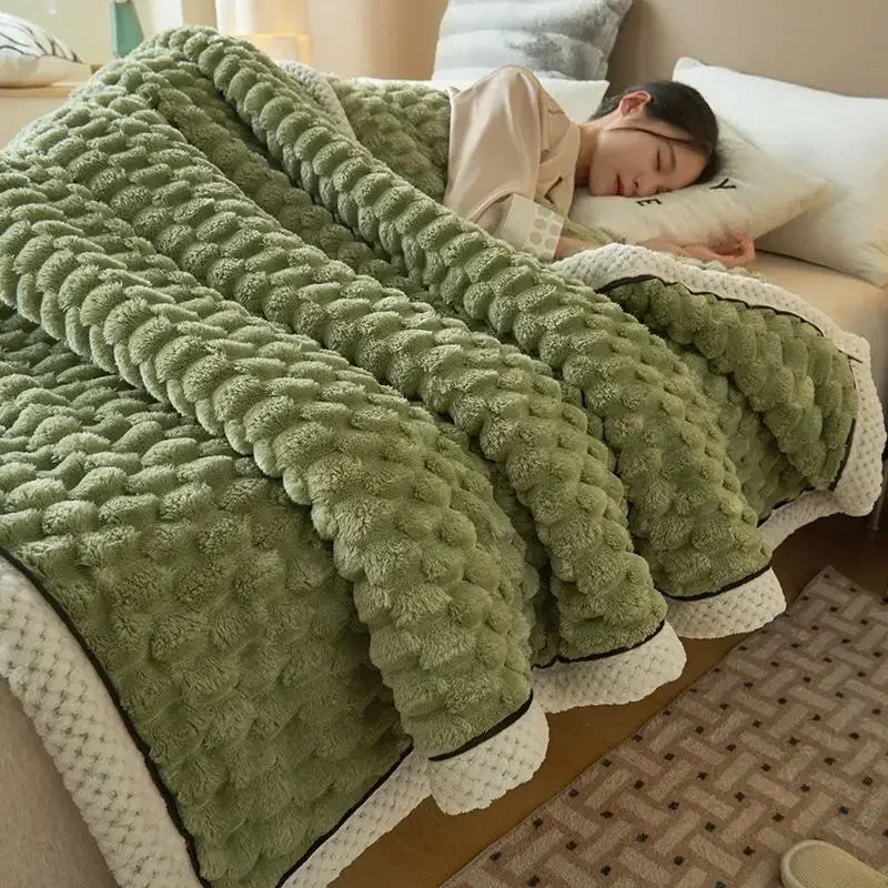 MiniCelia™ Velvety Thermal Blanket