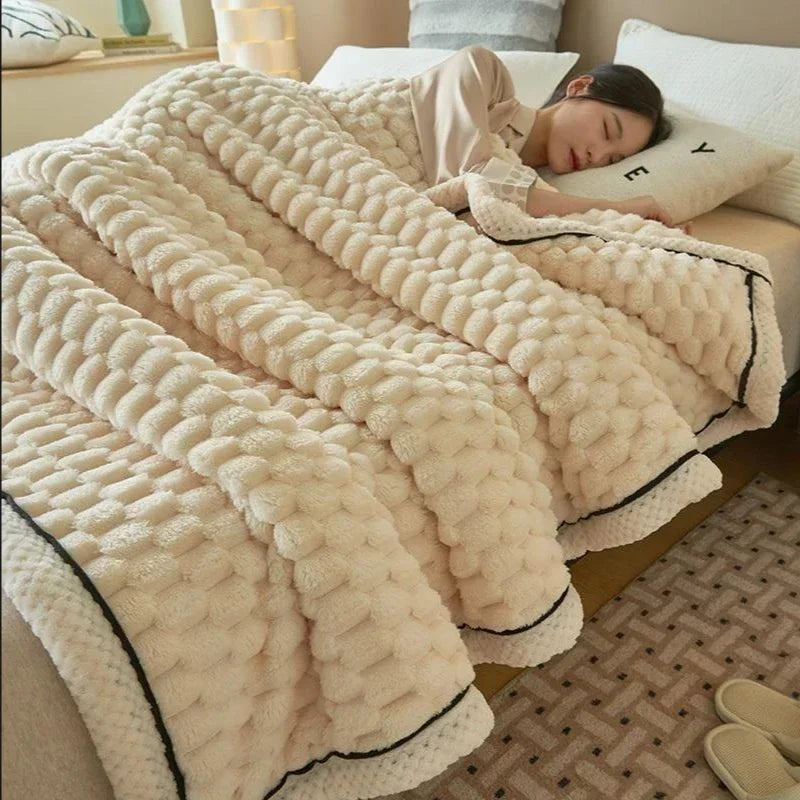 MiniCelia™ Velvety Thermal Blanket