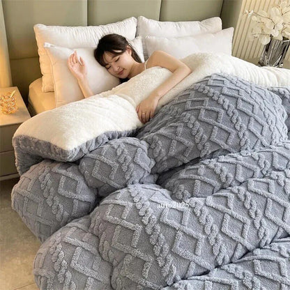 Thickened Super Soft Insulation Hibiscus Winter Quilt